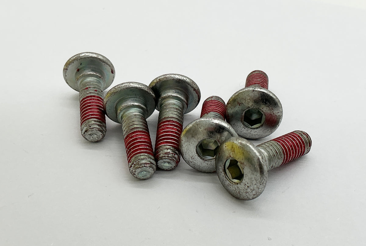 Mudgaurd screw. M6 x 20. 1995-2005. Mudgaurd bolt. Monster, ST, SS, Hyper +
