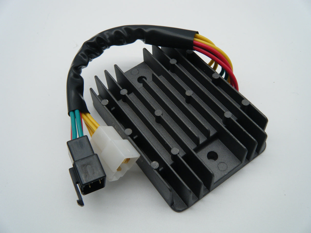 Regulator Rectifier 3 yellow wire suit 1098, M 1000 and 900 SS ie etc. Mosfet.