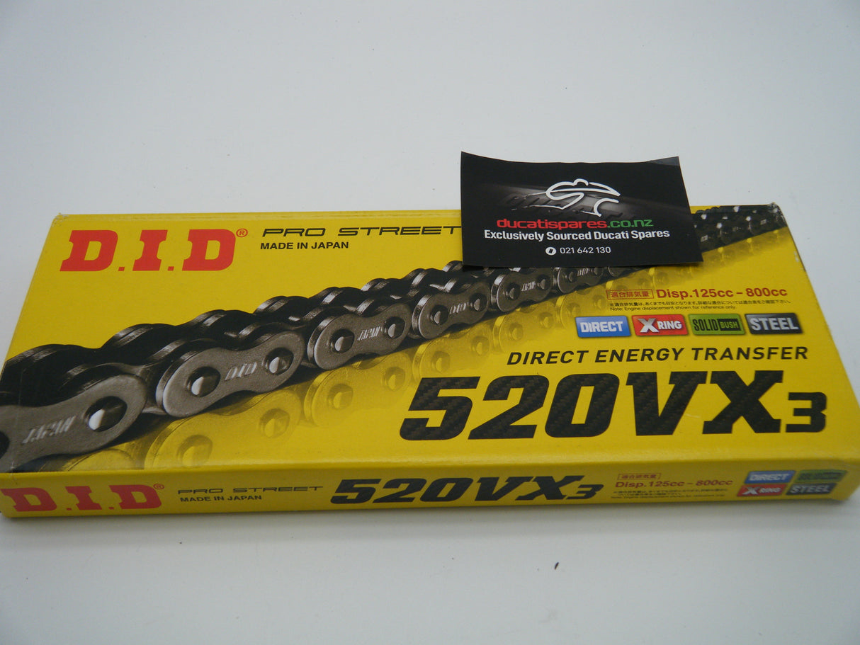 DID 520VX3 chain 118 links . With clip link. And its gold colored. Thats important.