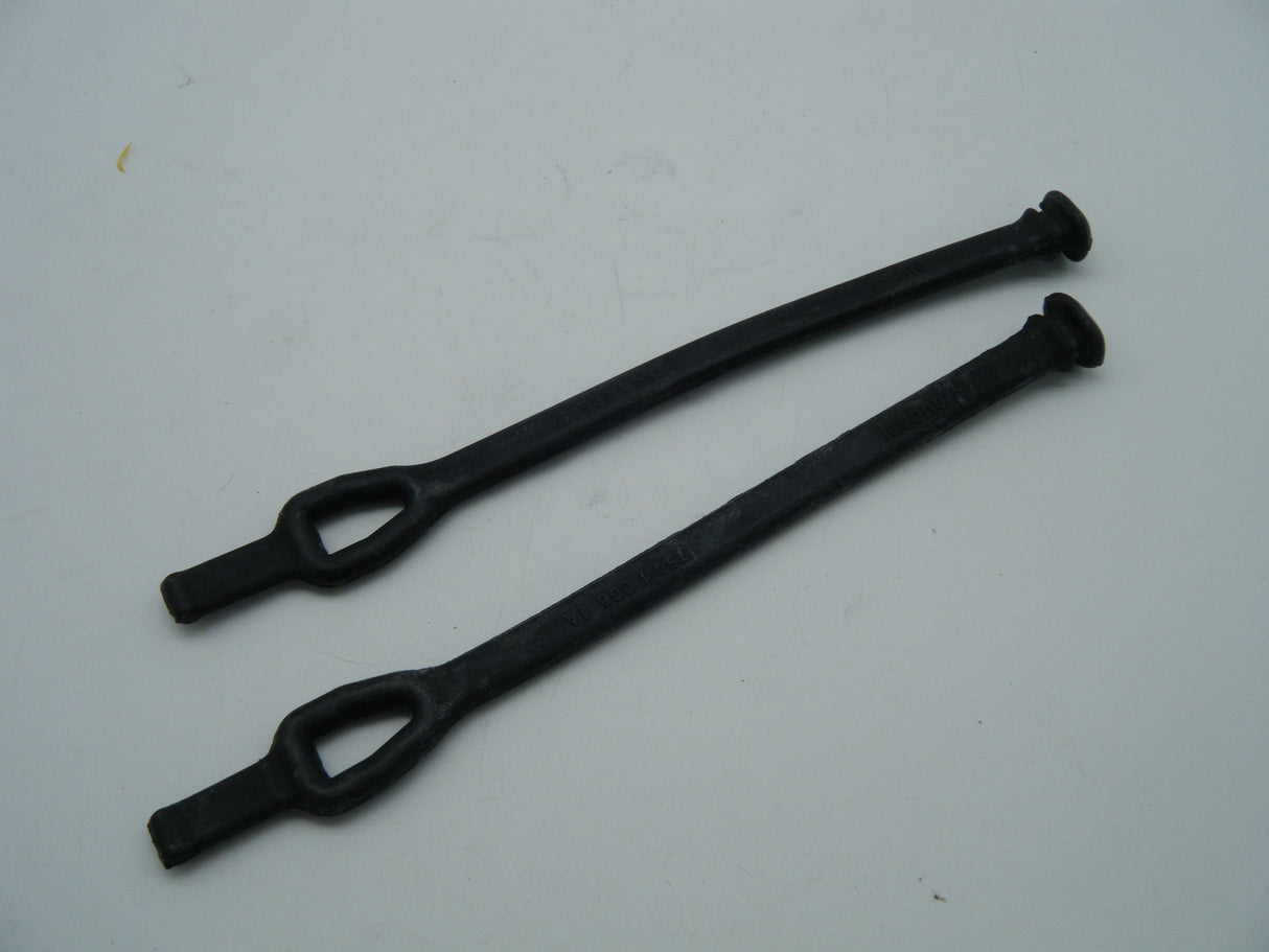 Battery strap. Battery rubber 400-1000SS. Monsters. S4R, S4, SL, Desmosedici, replaces 75910061A.