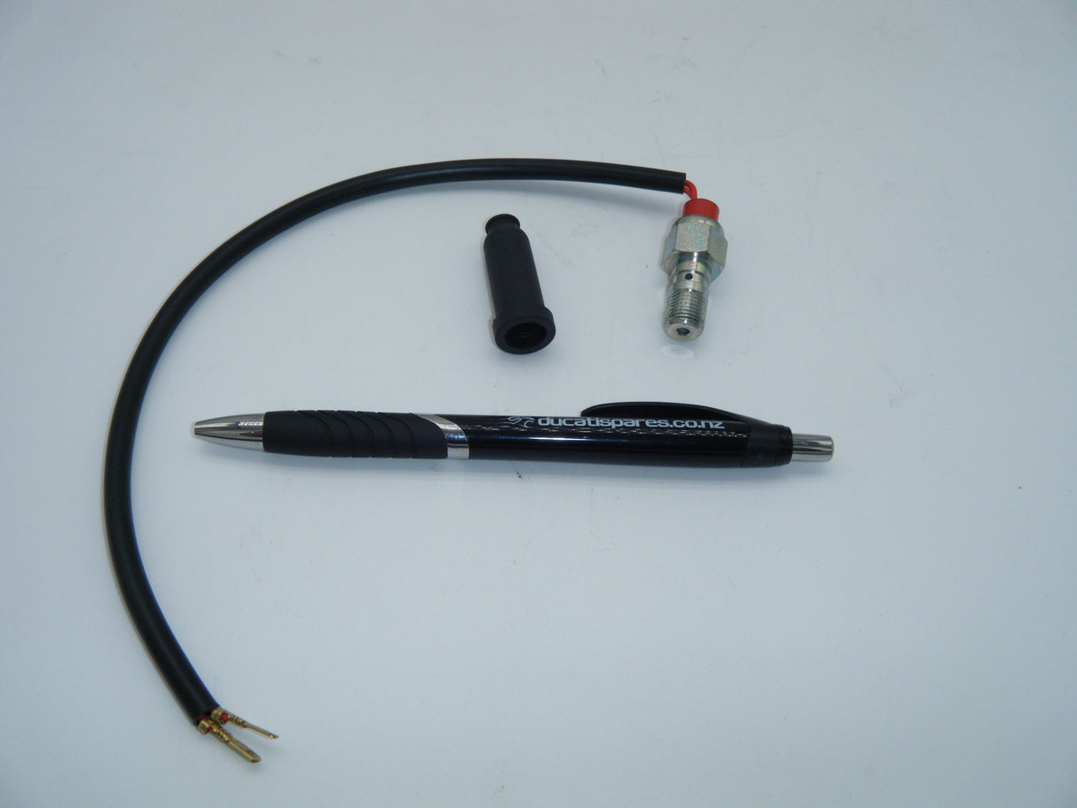 Rear Brake Light Switch- Hydraulic. M8 x 1 . Slim version