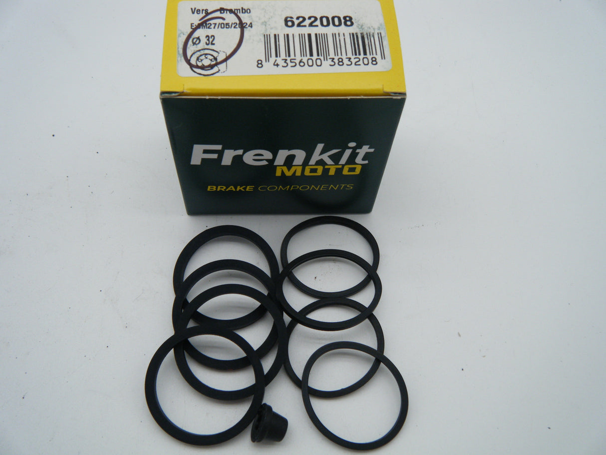 Brembo brake caliper overhaul kit . Panigale etc 32mm seal kit 622008