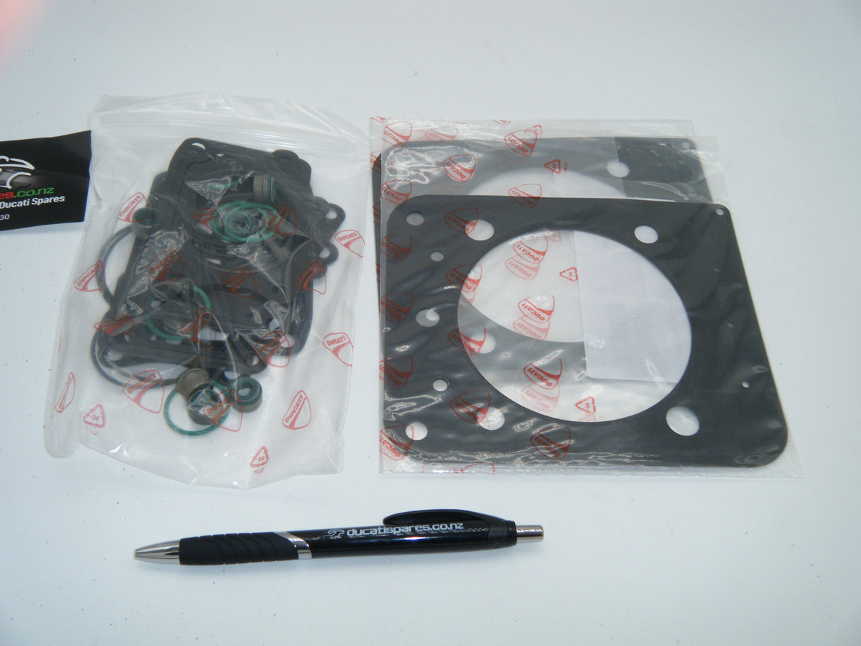 Gasket set- ST4S S4R. TOP END GASKET.