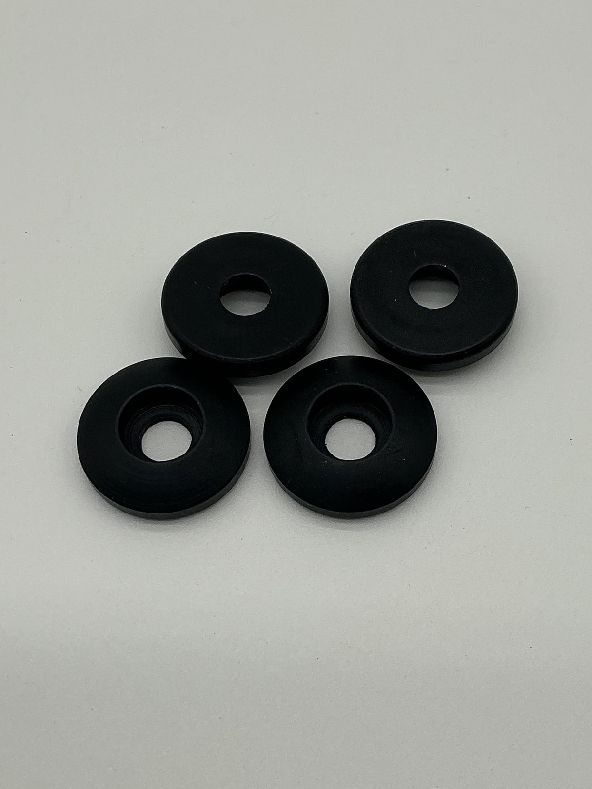 Bodywork washers / Fairing washers Black . 851 -888- ST- 400 to 900SS + Monsters +