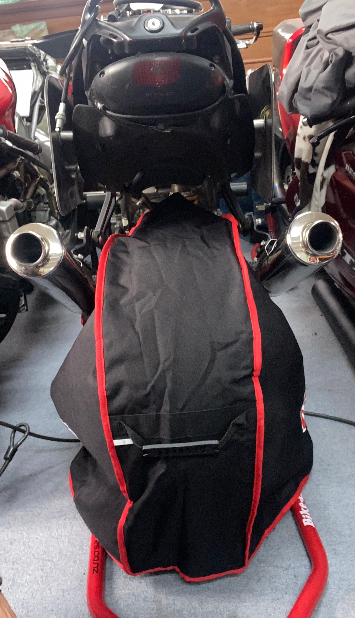 Tire Warmer Blankets/Wind protector