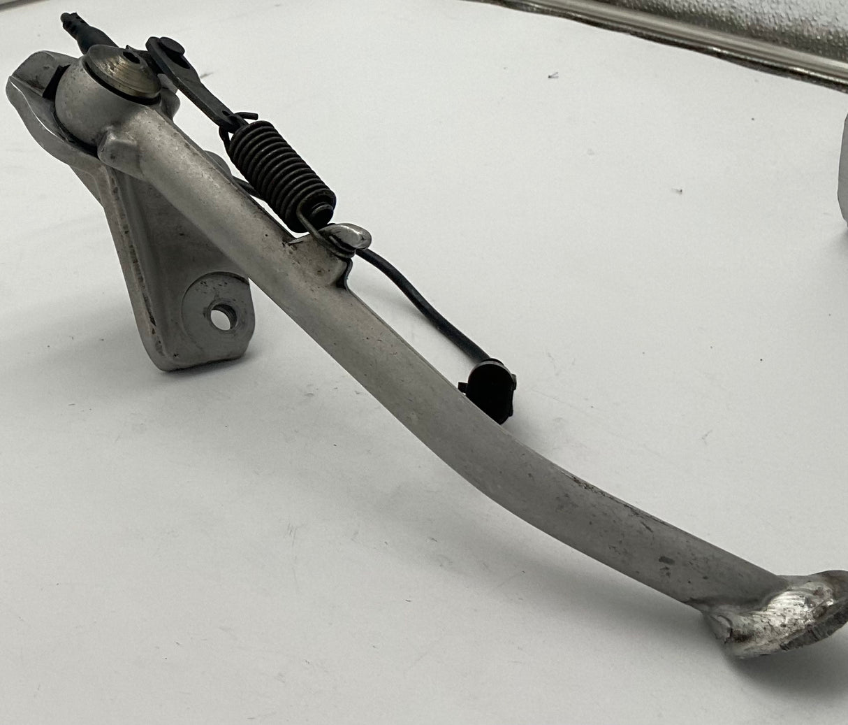 Side stand - Alloy 851, 400 SS - 900 SS