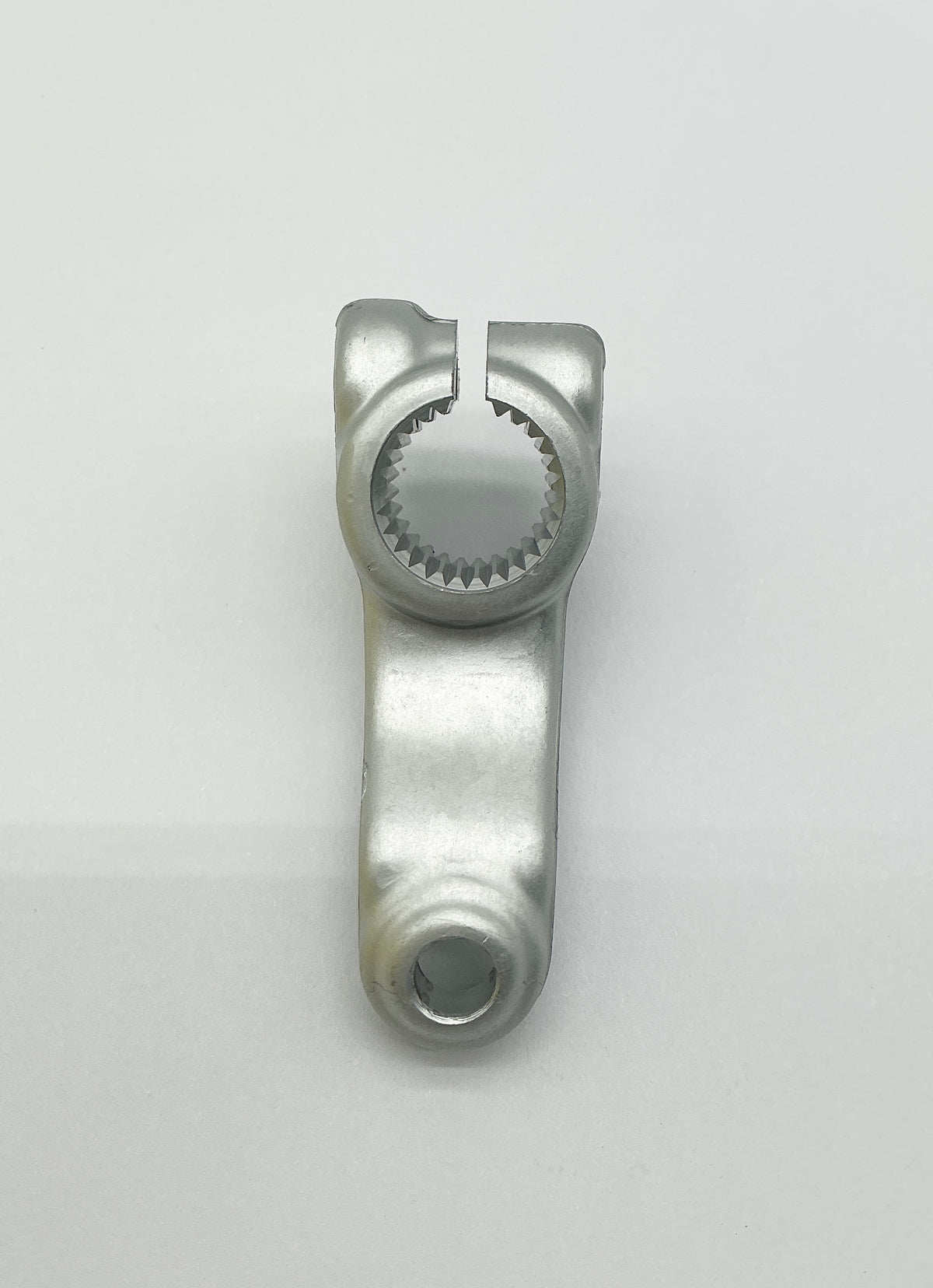 Gear change link. Also Shift lever link. ST 748 916 749 ++2 types. Straight or bent. And this one is...