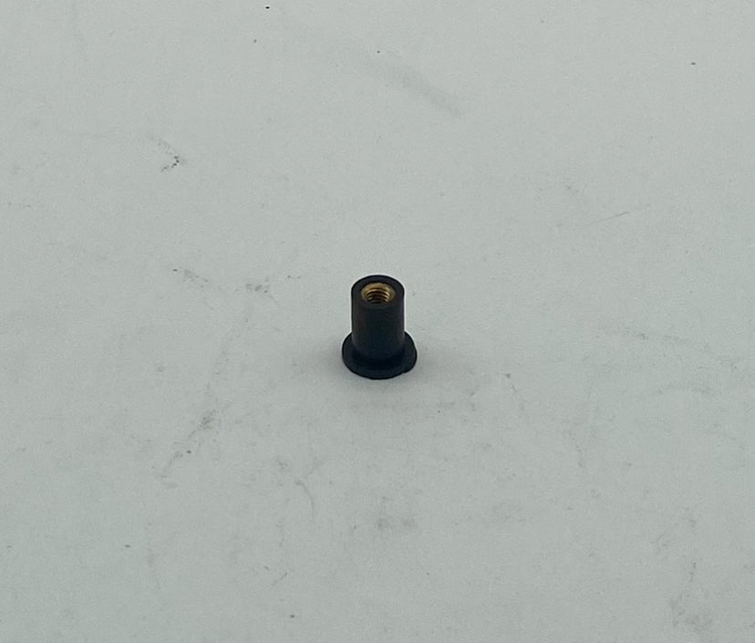 Grommets 4mm/ Pack of 10.