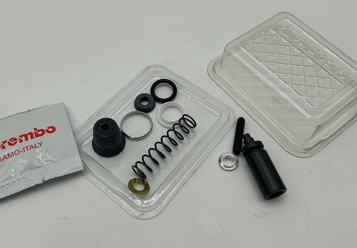 Brembo 13 mm clutch and brake Overhaul kit - grooved pin