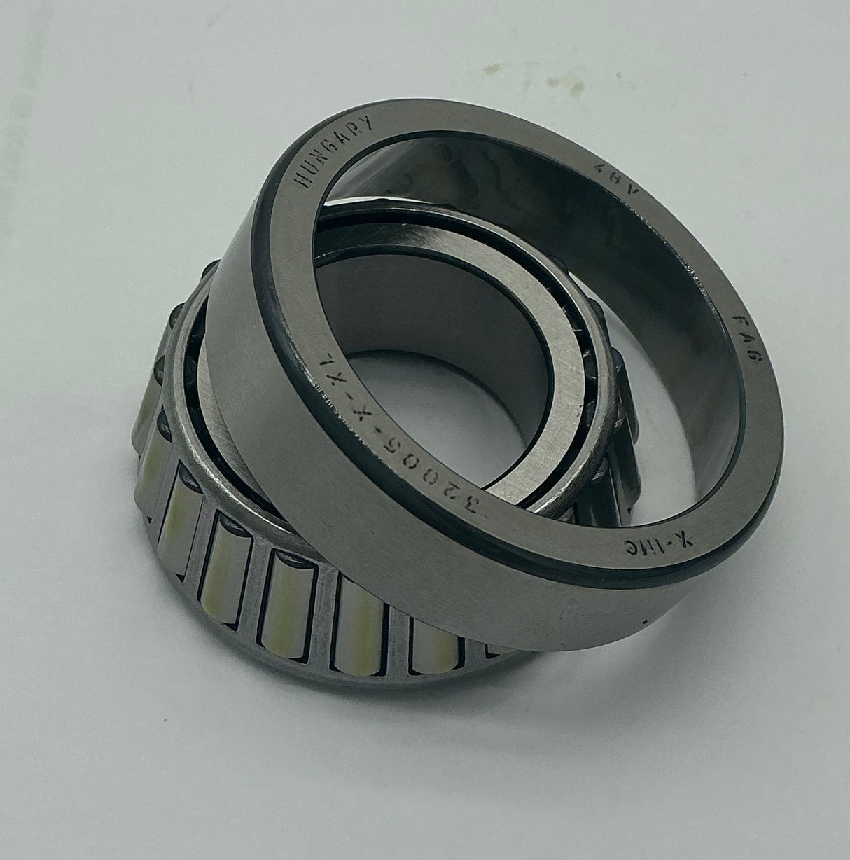 Steering head bearings. Tiny . 750-900 Sport to 1990, Indiana.