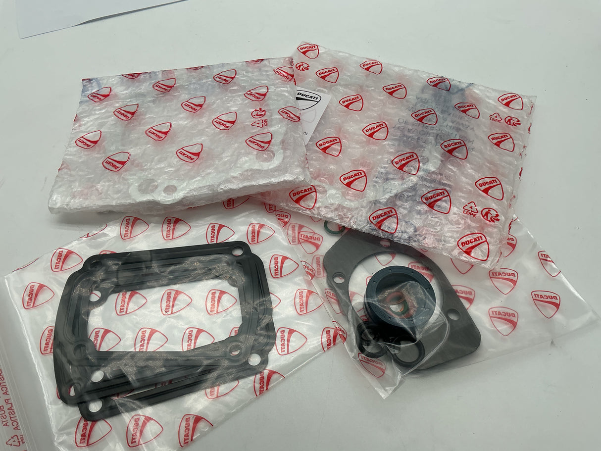 Gasket set - Top end for the monster + SS 400 600 750 to 1997.