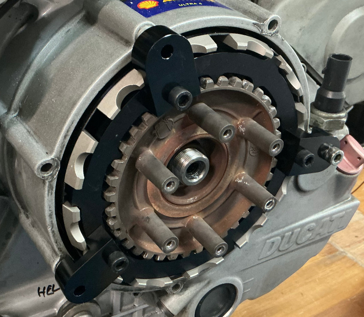 DOD Clutch basket / hub holding tool.