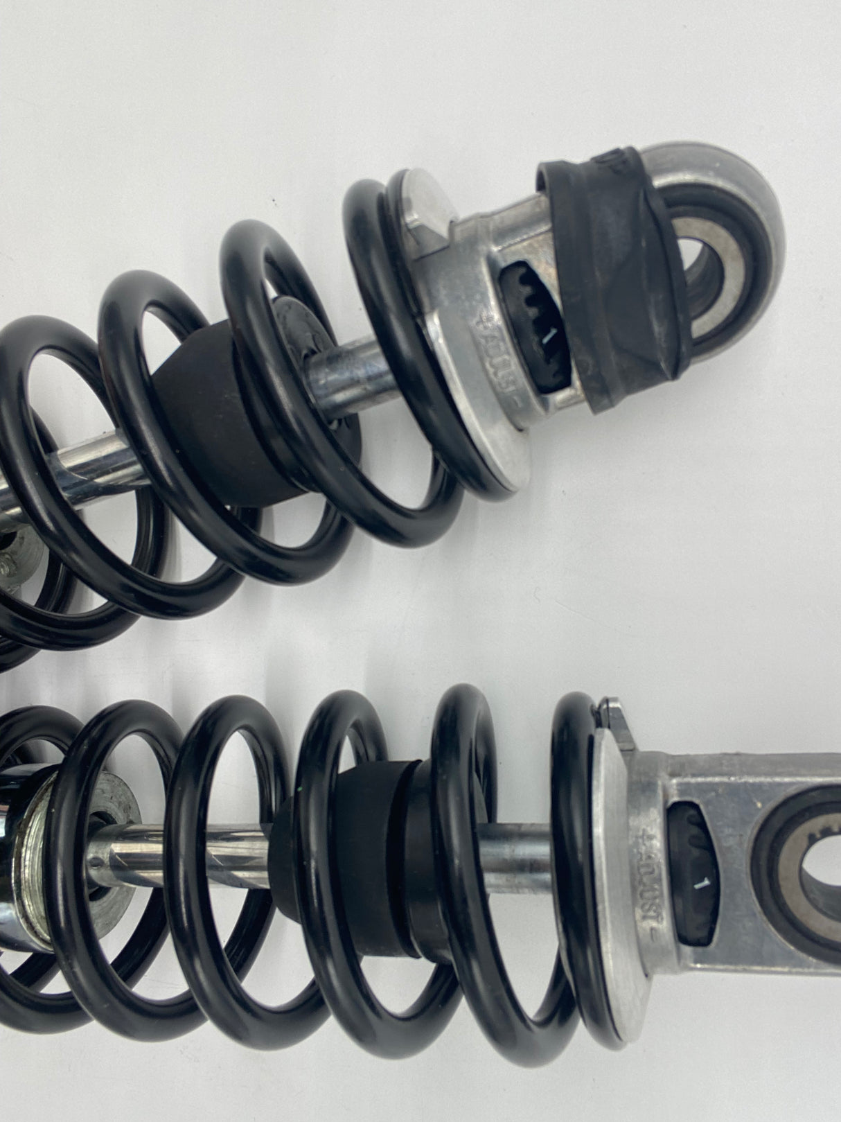 Shock Absorbers Brand new IKON shocks. New Old Stock. Adjustable