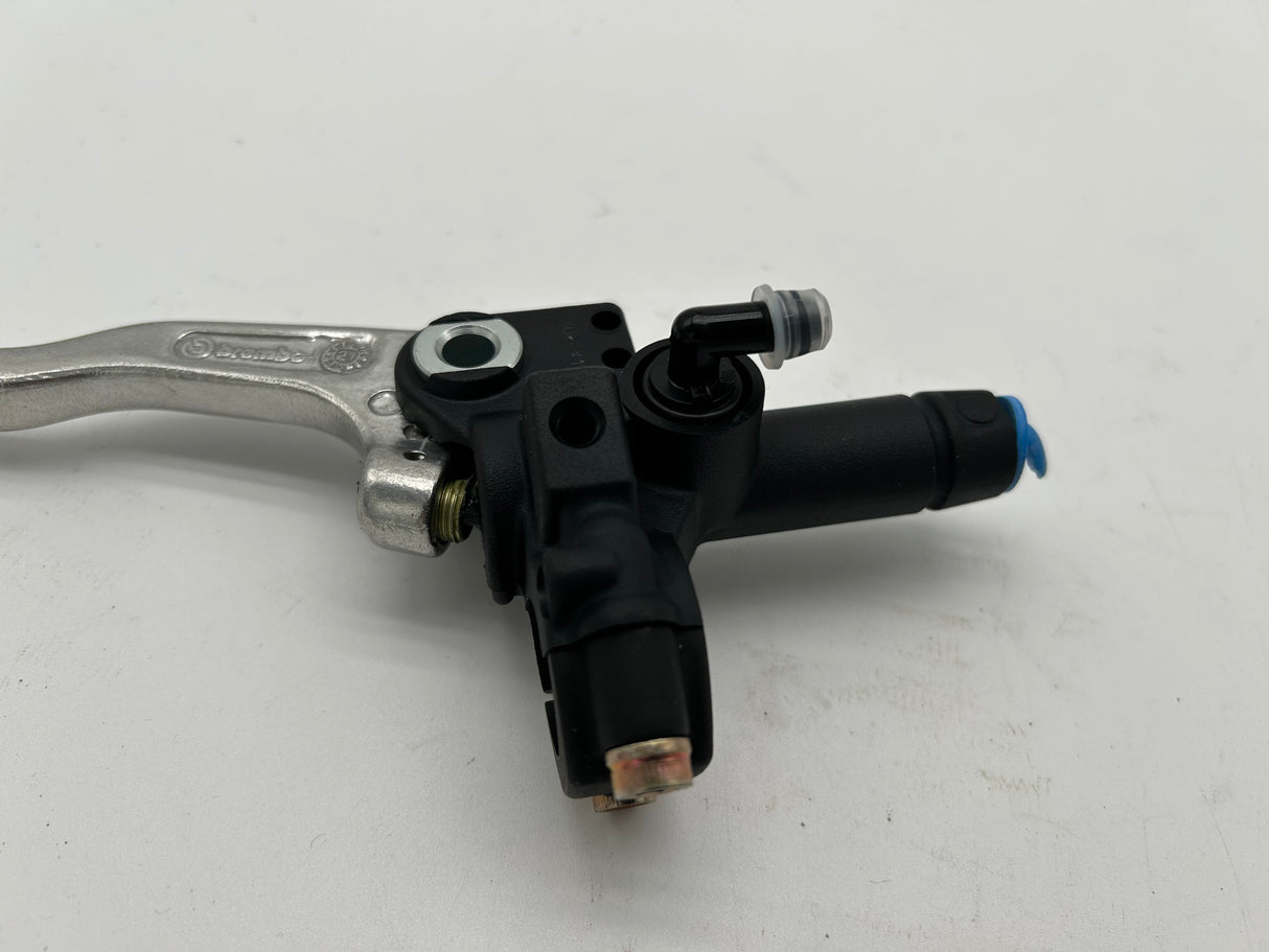 Brembo Clutch Master Cylinder. Black. 13mm, without remote reservoir. Fixed lever