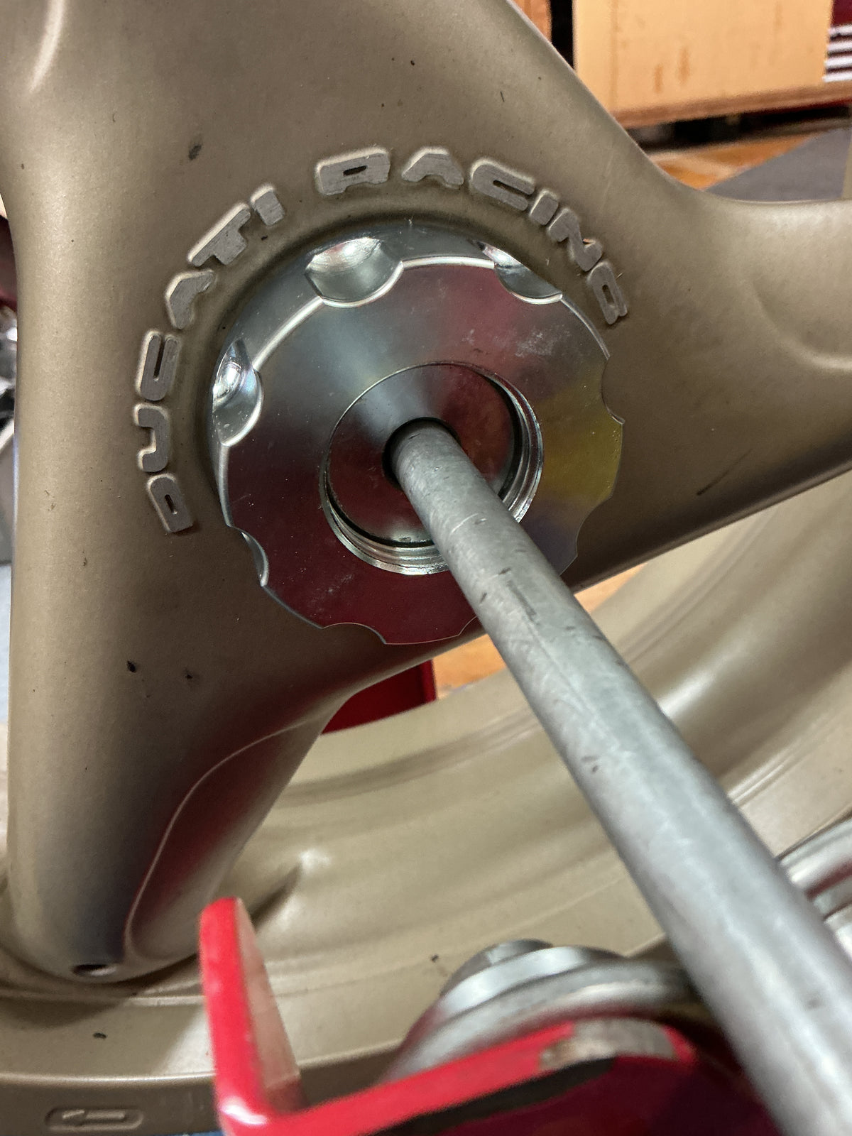 Wheel balancing kit. BALANCING CONE SINGLE SIDED SWING ARM - ALL DUCATI / KTM / TRIUMPH