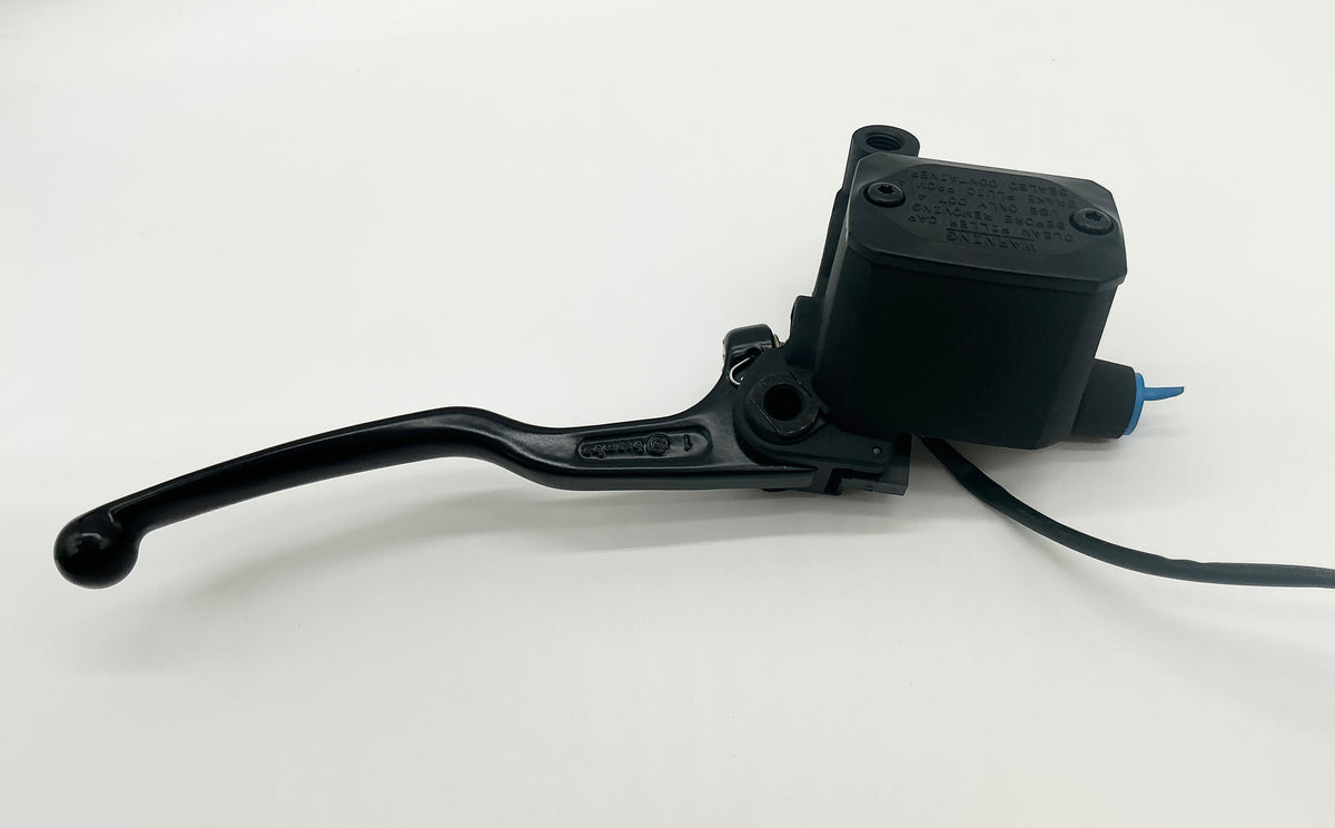 Brembo PS 16mm square shaped front brake master cylinder black. Late shape. PS16