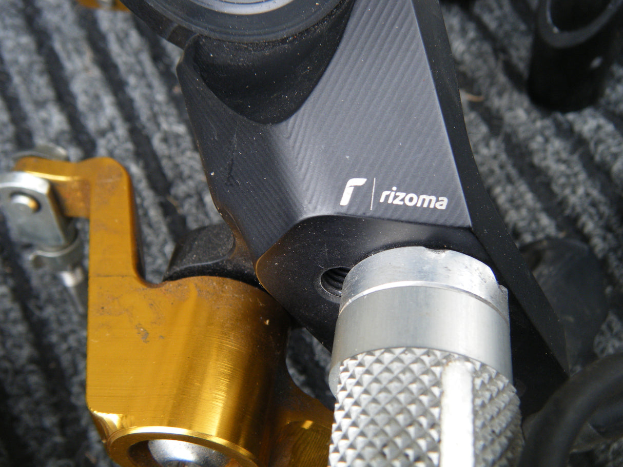 Rizoma Rear Sets