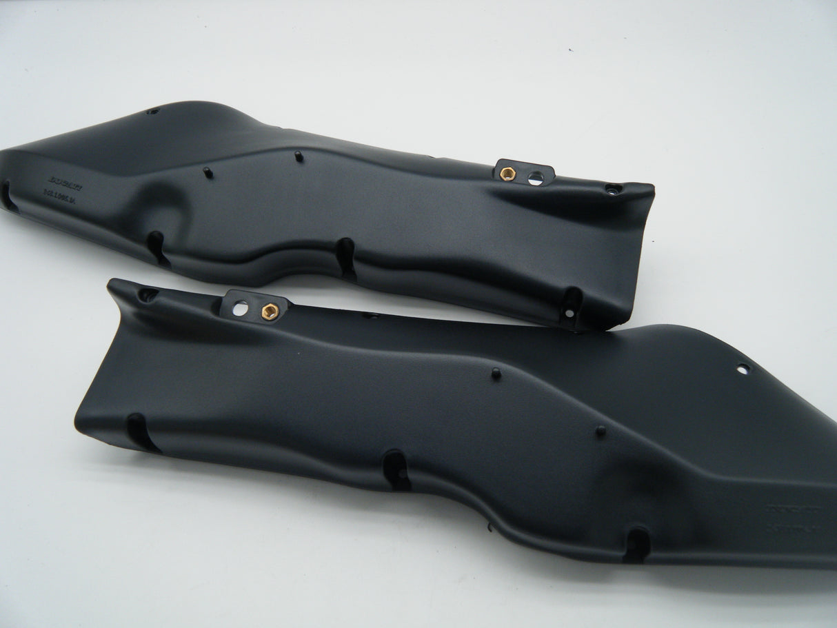 Airbox Runners 748-996 Outers. Pair. Replaces  69923761A