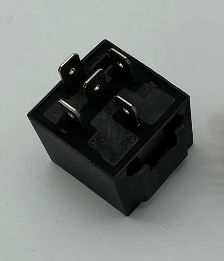 Ignition relay. Starter relay 5 pin Replaces the yellow one. replaces 28740141A. 40A