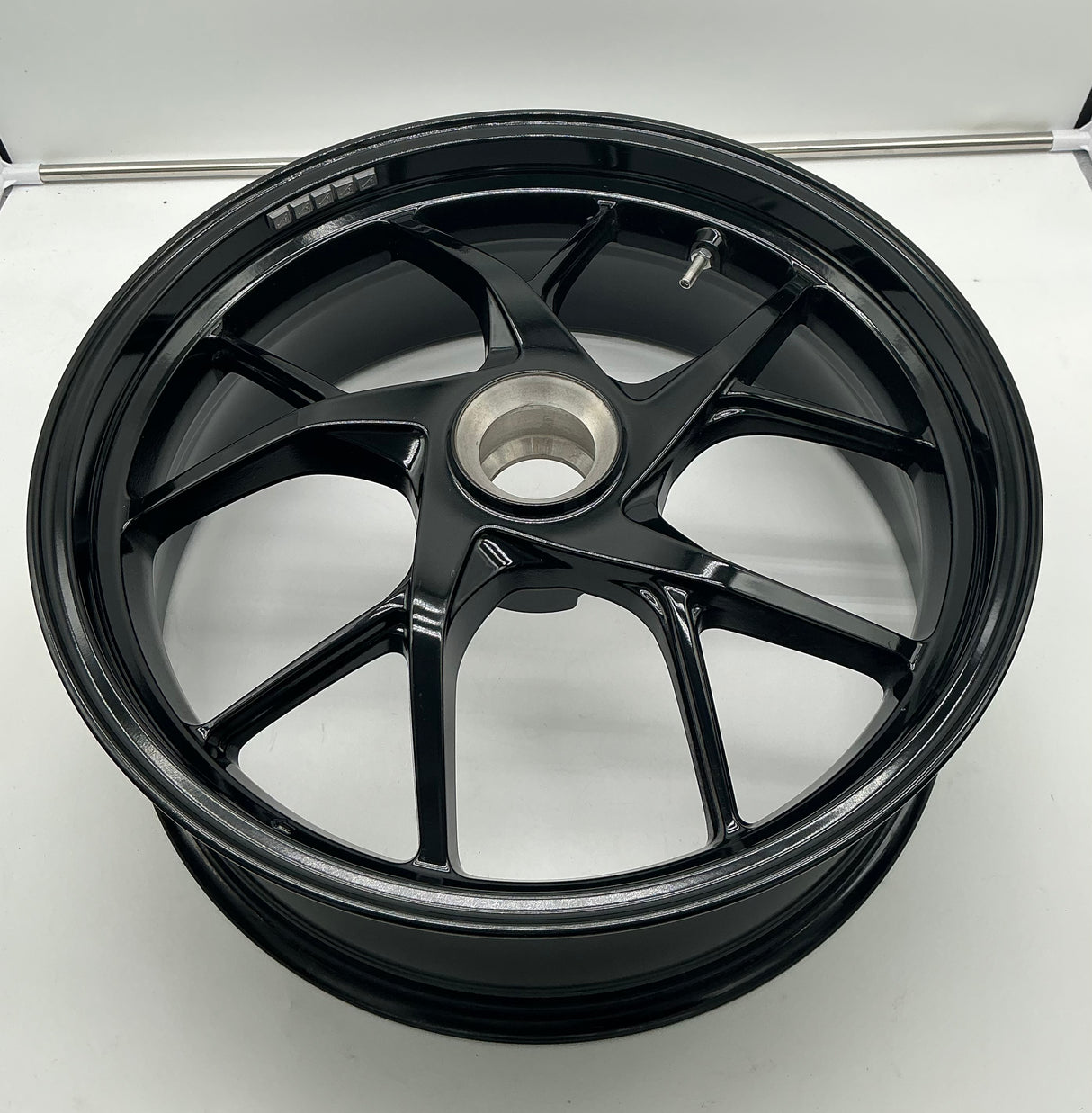 Panigale V2 V4 MTS 1200 Rear wheel. As new. 6.0 x 17