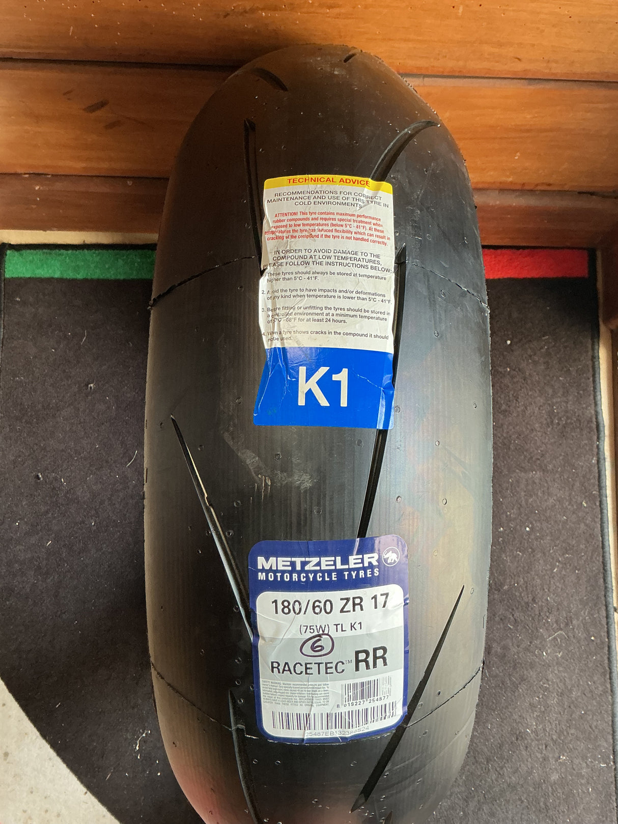 Metzeler Racetec RR 180/60  x 17 K1