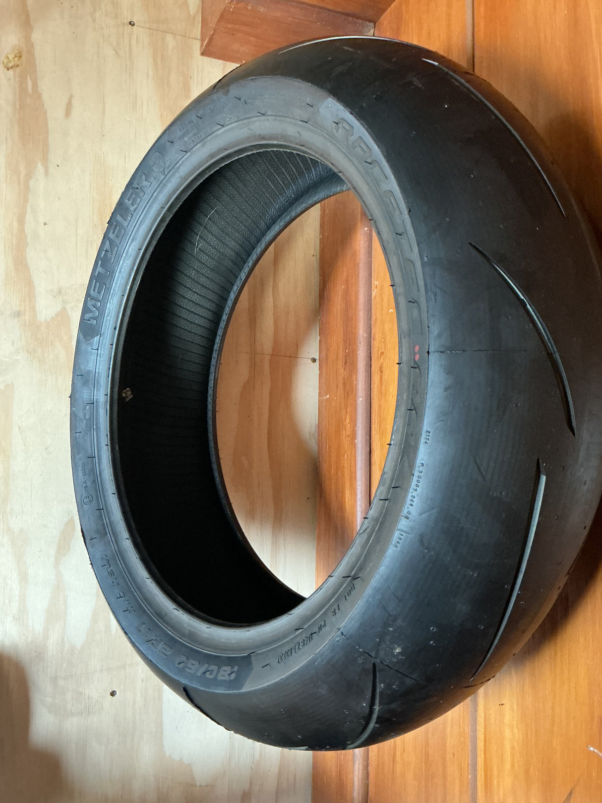 Metzeler Racetec RR 180/60  x 17 K1