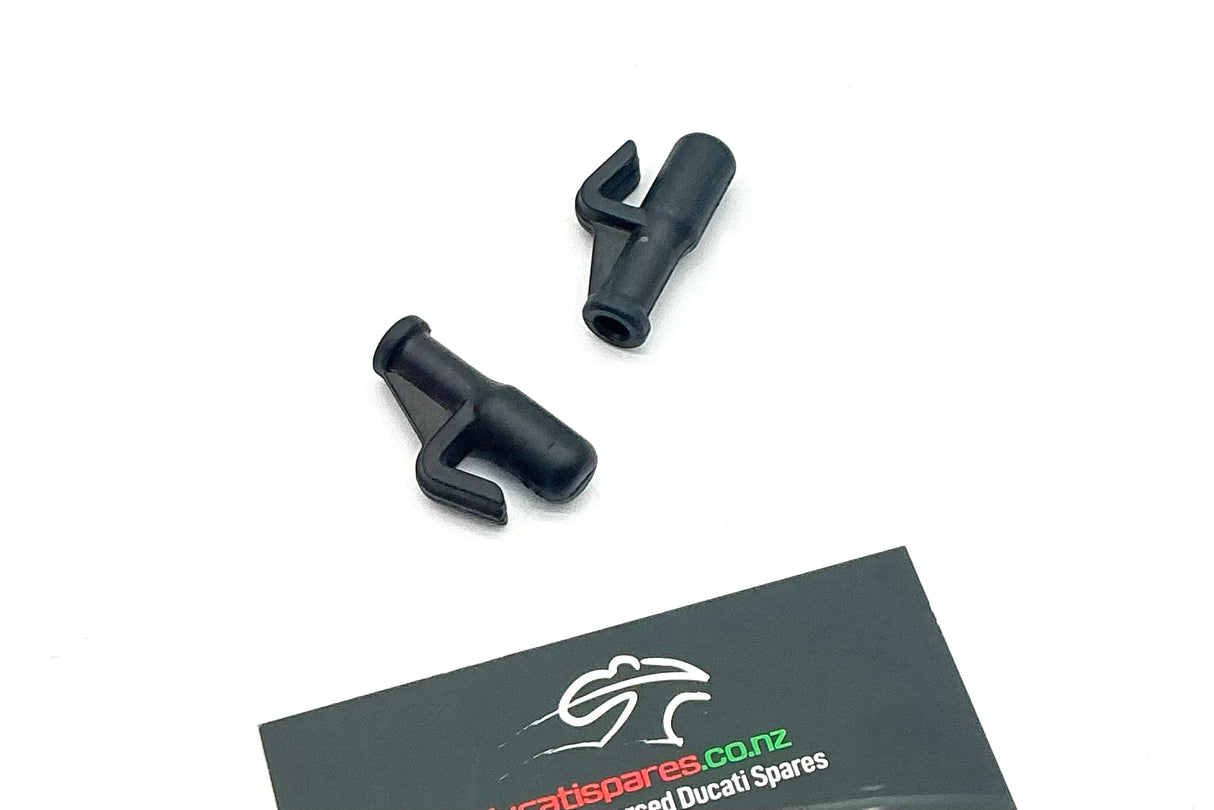 Tank prop rubber - 400, 620, 695, 750, 800, S2R, 916 S4, 996 S4R, 1000, S2R, S4R, S4RS Monster