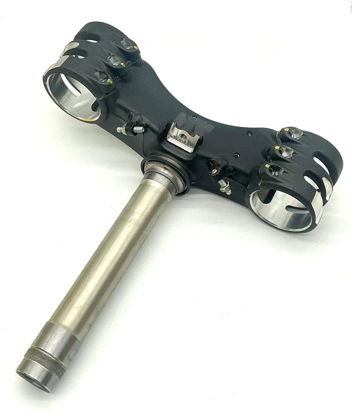 2012-2024 Ducati Panigale V2 V4 1199 1299 Lower Triple Tree Clamp OEM 34230681A.