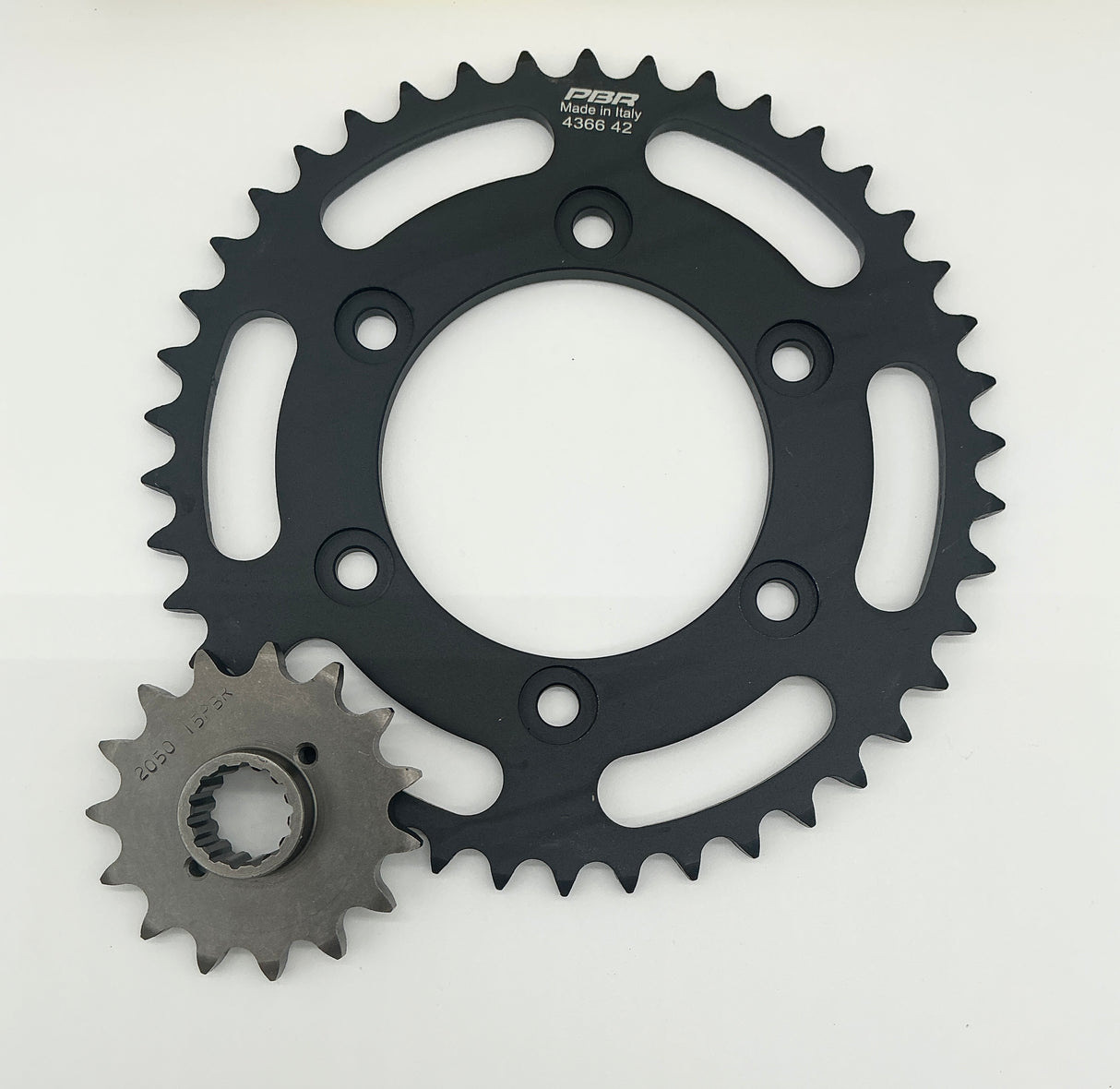 ST chain and sprocket kit. Fits ST2, ST3, ST4, ST4s. M1000 GT, S4 Kit #8 15/42